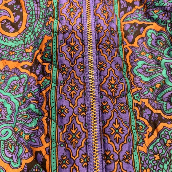 MWOT Isaac Mizrahi Live! Patterned quilted crop blazer. - Picture 5 of 10